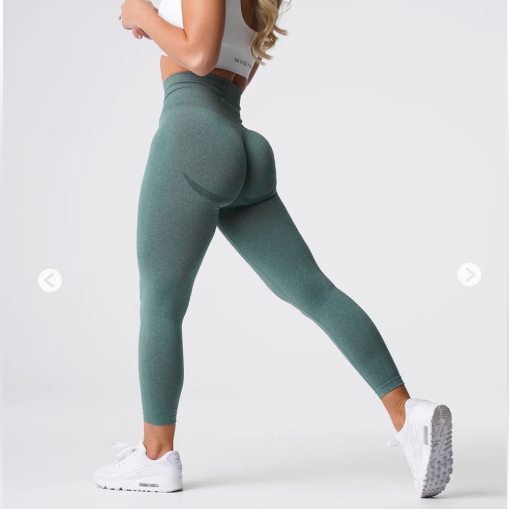 Forest Green Curve NVGTN Leggings